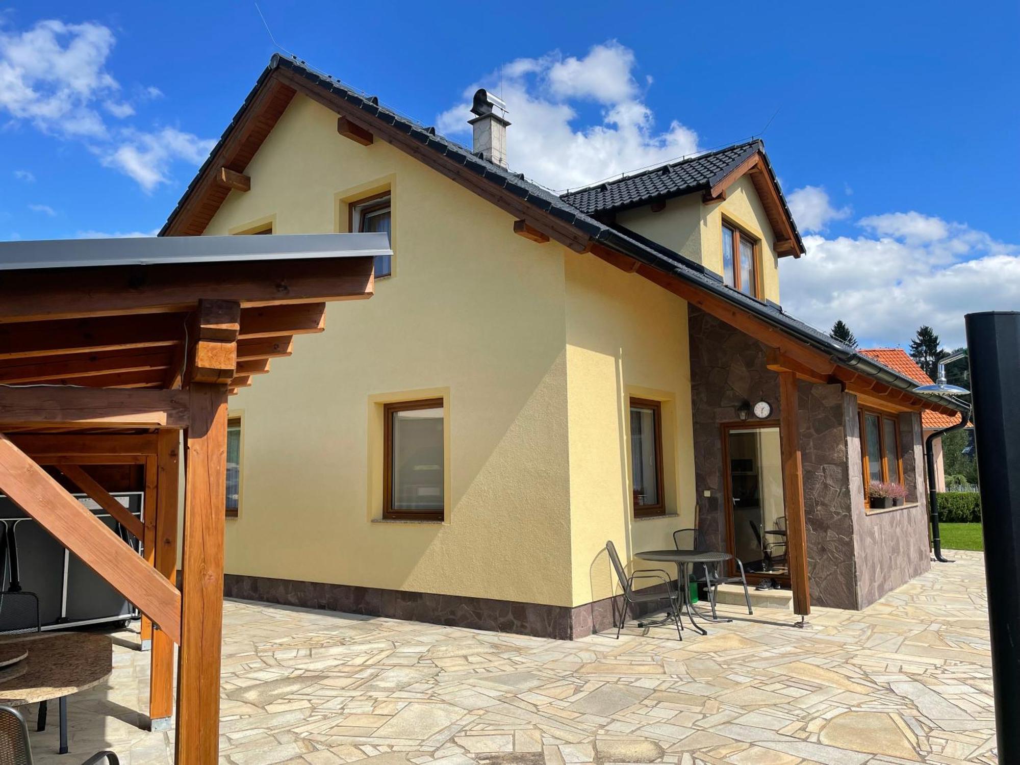 Apartman U Kovaru Kasperske Hory Dış mekan fotoğraf