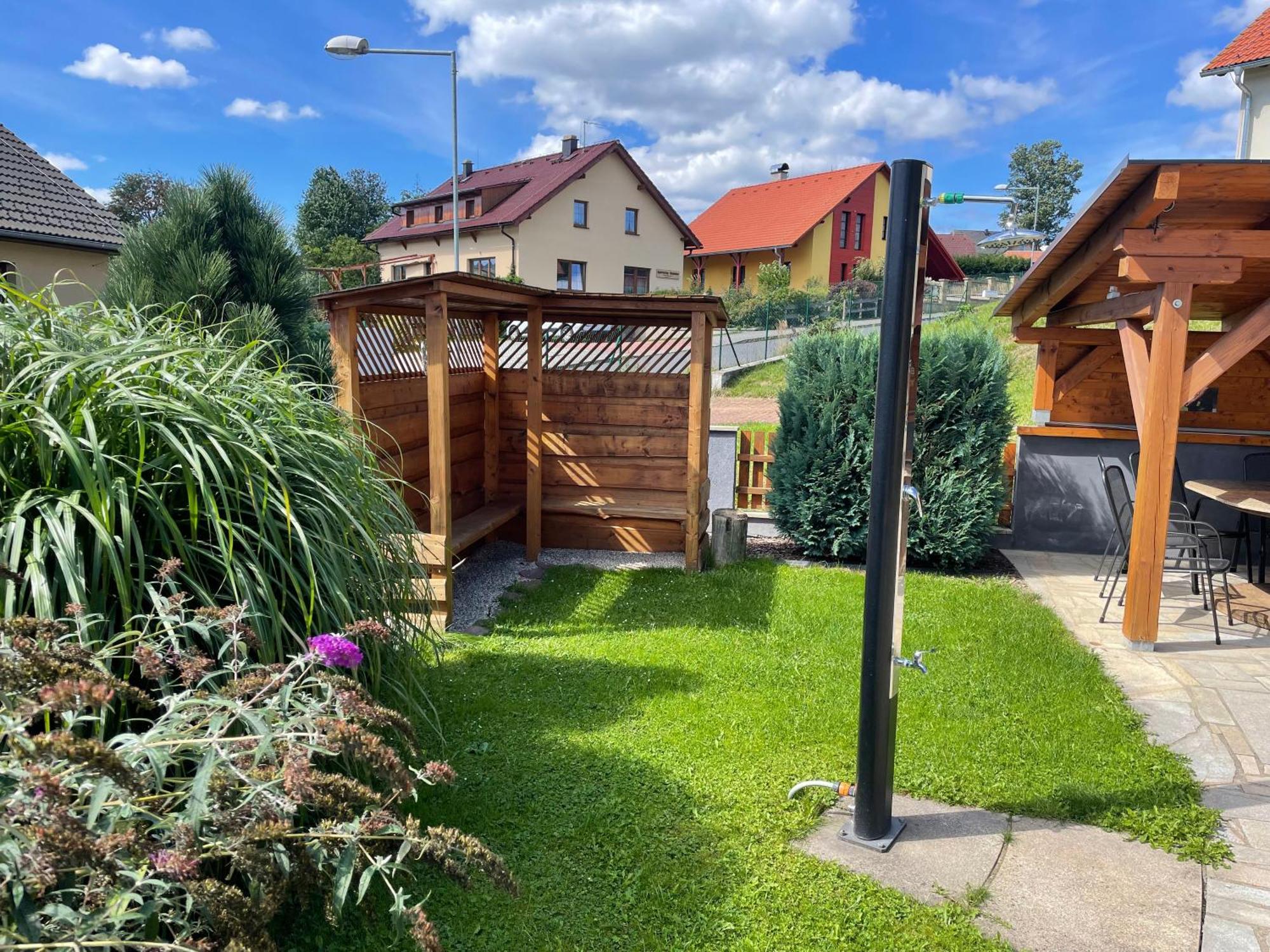 Apartman U Kovaru Kasperske Hory Dış mekan fotoğraf